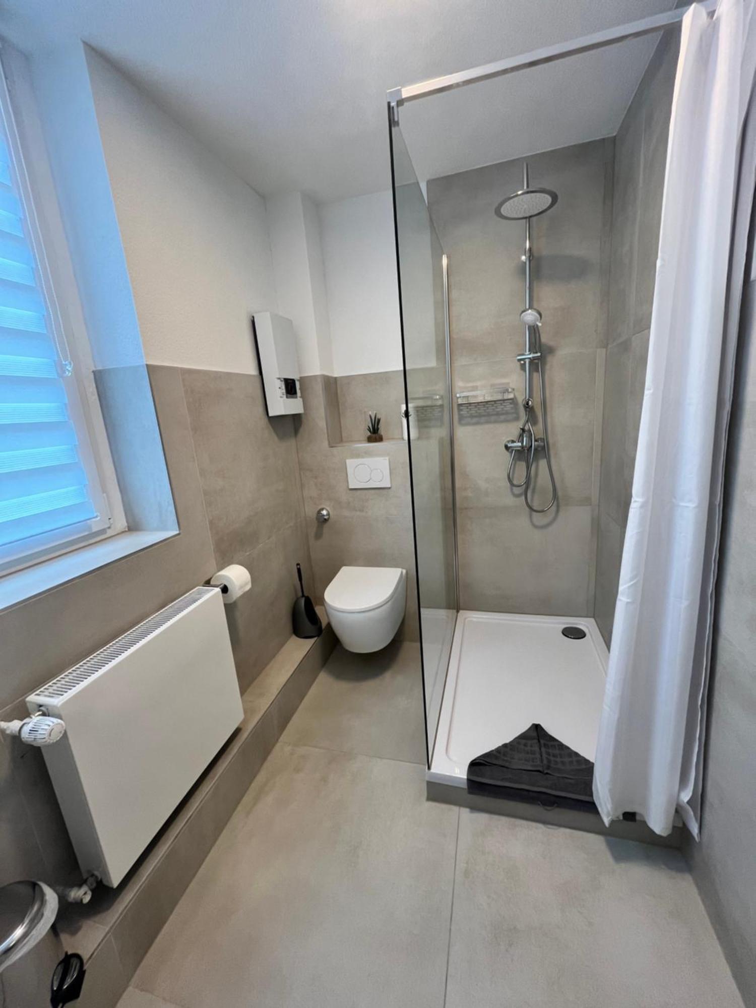 Appartment New York Naehe Duesseldorf, Messe, Hbf, City, Wifi, Helios Hospital Krefeld Exterior photo